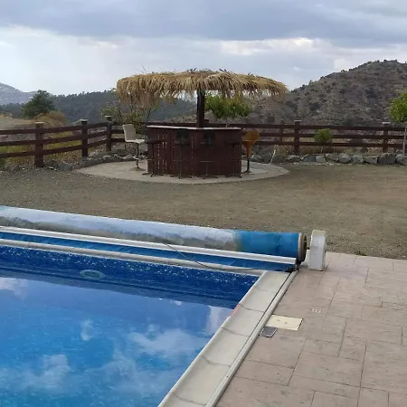 Kalamospito House Holiday home Kalokhorio