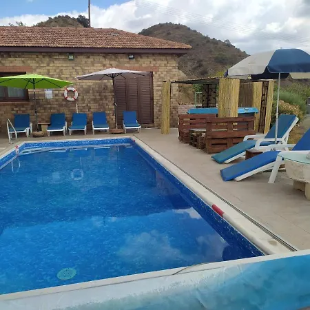 Kalamospito House Holiday home *