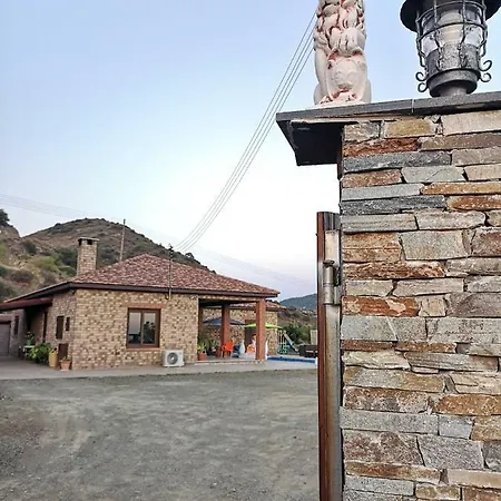 Kalamospito House Kalokhorio