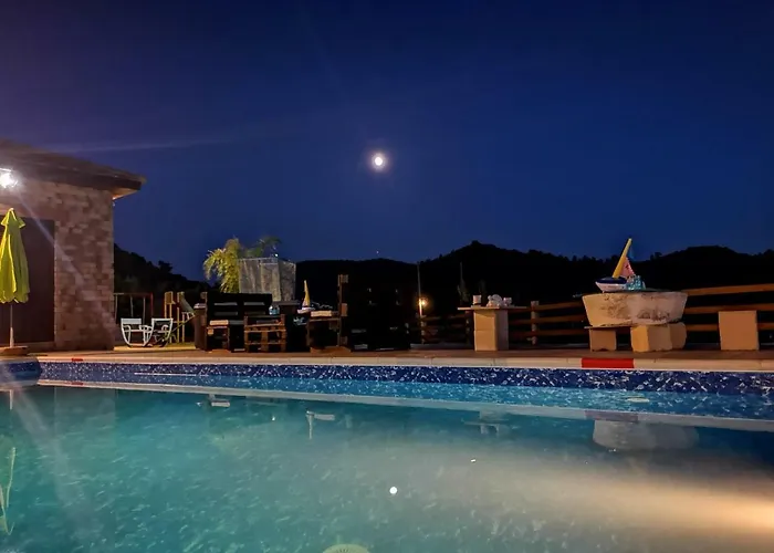 Сasa de vacaciones Kalamospito House